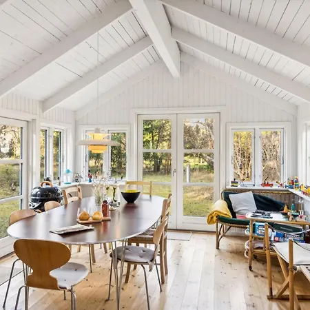 Сasa de vacaciones Borghild - 1km From The Sea By Interhome